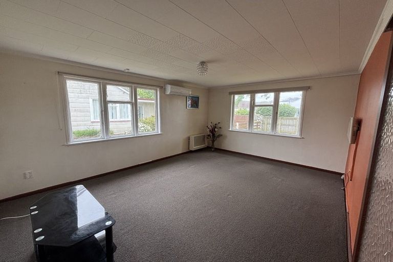Photo of property in 20 Chapman Crescent, Naenae, Lower Hutt, 5011