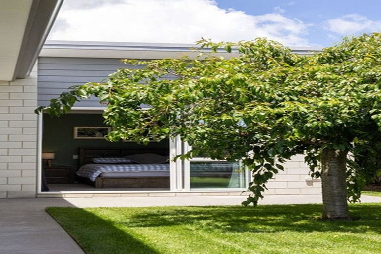 Photo of property in 13 Tiaki Way, Cambridge, 3434