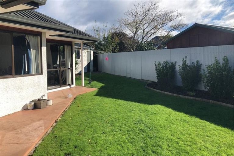 Photo of property in 17b Martin Avenue, Wakefield, 7025