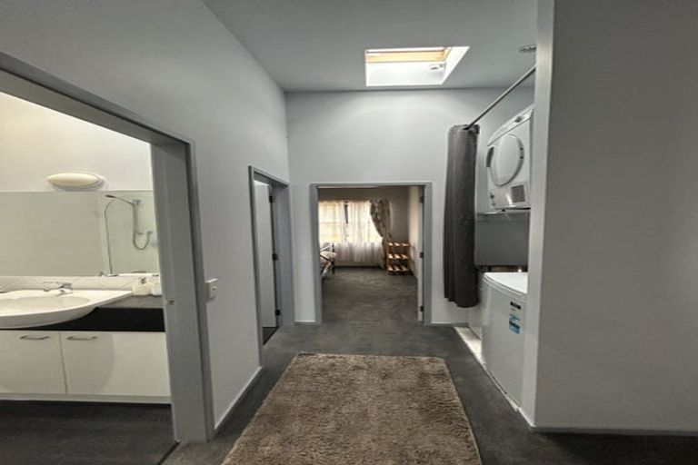 Photo of property in 2h Hatton Street, Karori, Wellington, 6012