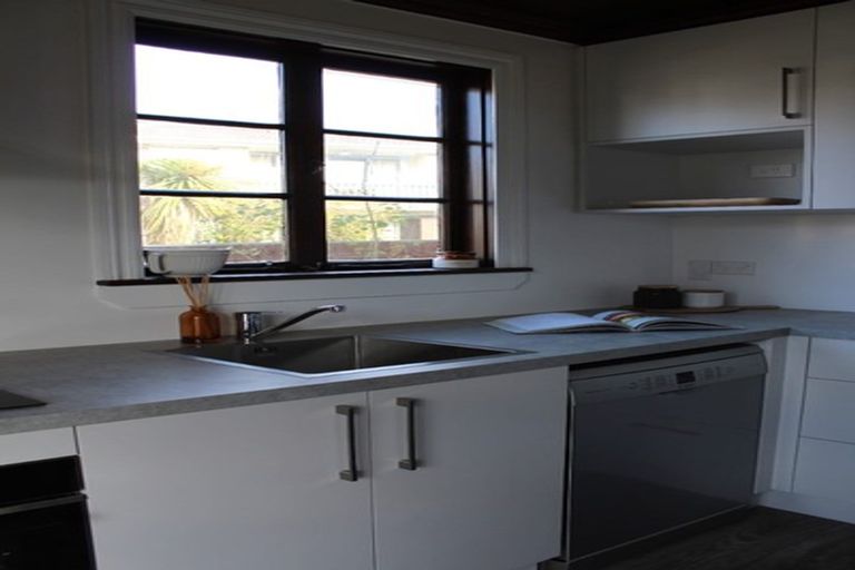 Photo of property in 829 Cumberland Street, North Dunedin, Dunedin, 9016