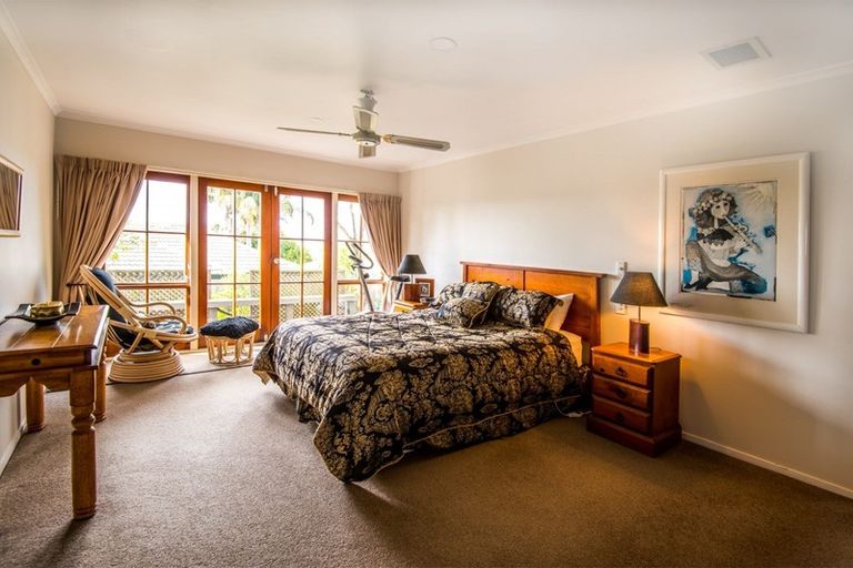 Photo of property in 210 Whitford Road, Shamrock Park, Auckland, 2016