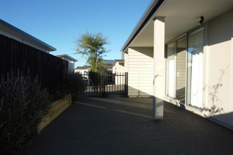 Photo of property in 3/97 Packe Street, Edgeware, Christchurch, 8013