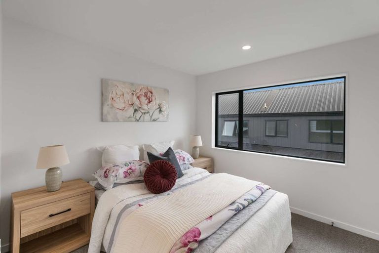 Photo of property in 4 Kauru Lane, Wainui, 0992