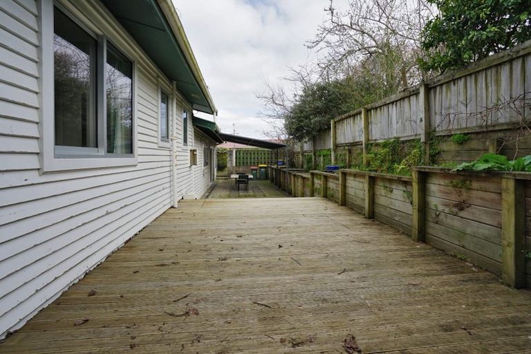 Photo of property in 37 Mahoe Street, Melville, Hamilton, 3206