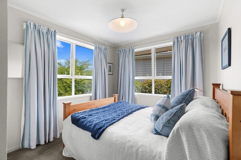 Photo of property in 10 Powell Crescent, Ilam, Christchurch, 8041