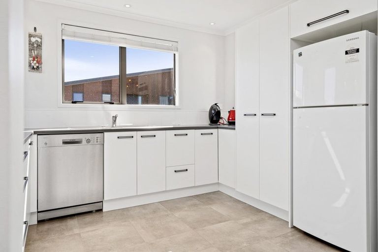 Photo of property in 38 Jarrett Terrace, Leamington, Cambridge, 3432