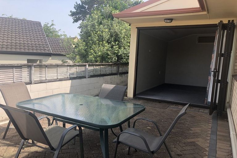 Photo of property in 16 Loch Street, Remuera, Auckland, 1050