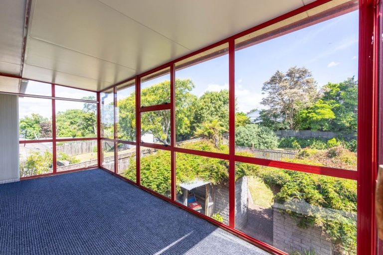 Photo of property in 6 Beedie Street, Dannevirke, 4930