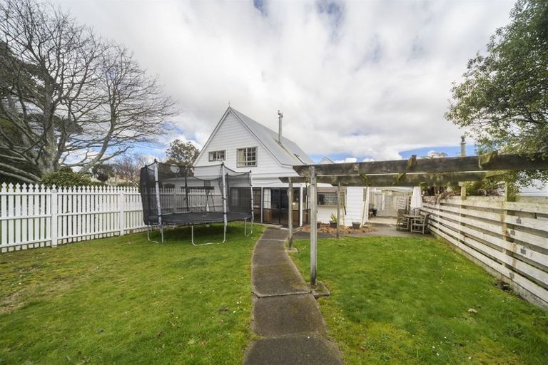 Photo of property in 99 Oxford Street, Ashhurst, 4810