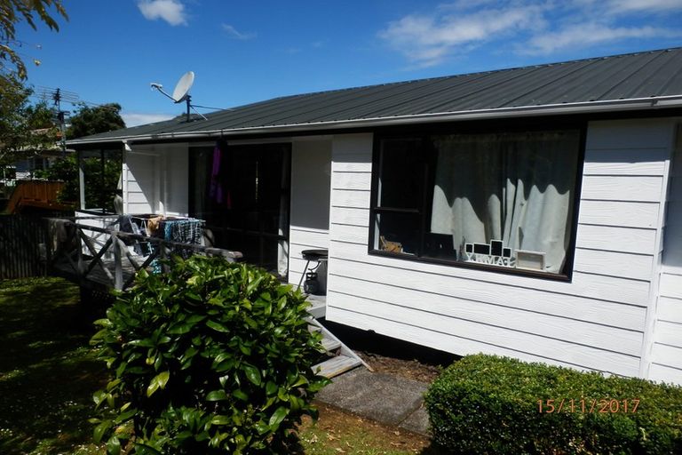 Photo of property in 2/20 Eastdale Road, Avondale, Auckland, 1026