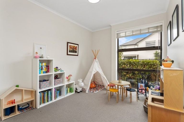 Photo of property in 6 Tiger Moth Street, Hobsonville, Auckland, 0616