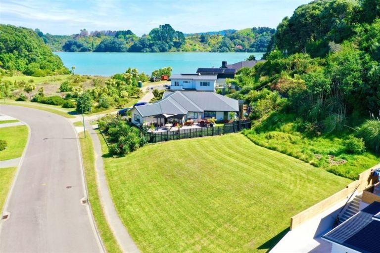 Photo of property in 37 Waterways Drive, Ohope, 3121