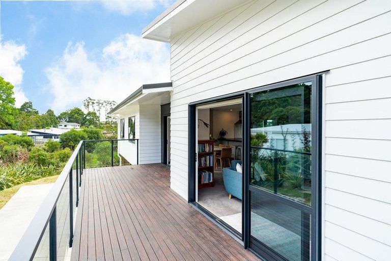 Photo of property in 4 Kuaka Crescent, Mangawhai, 0505