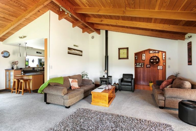 Photo of property in 90 Clover Road West, Hope, Brightwater, 7091