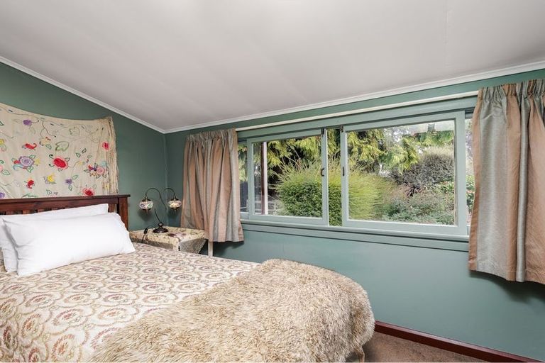 Photo of property in 4 Exeter Street, Waimate, 7924