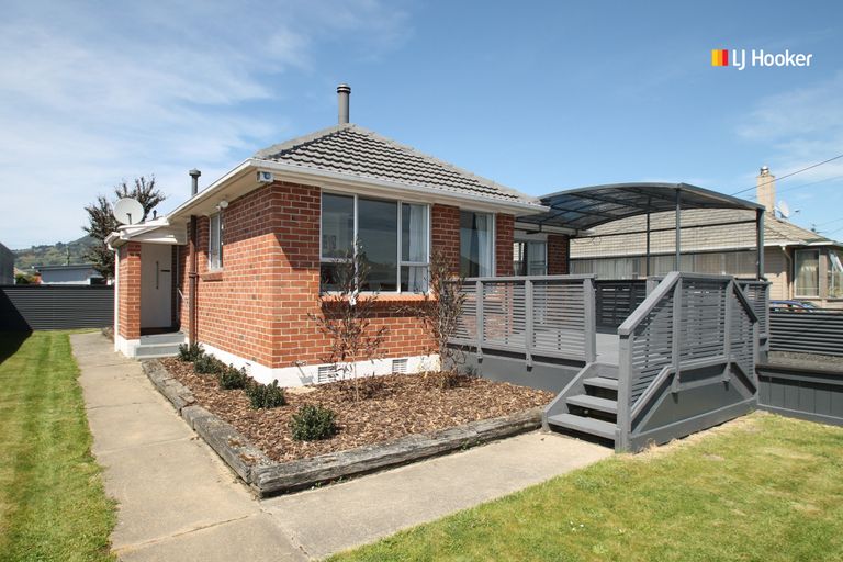 Photo of property in 18 Perth Street, Mosgiel, 9024