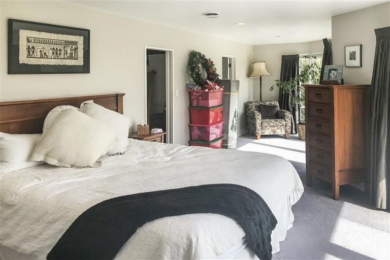 Photo of property in 216 Oaia Road, Muriwai, Waimauku, 0881