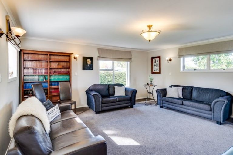 Photo of property in 56 Mcelwee Street, Jervoistown, Napier, 4112
