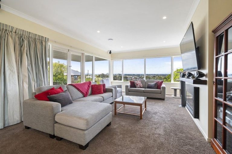 Photo of property in 12 Highfield Road, Feilding, 4702