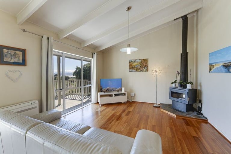 Photo of property in 1/104 Tosswill Road, Tahunanui, Nelson, 7011