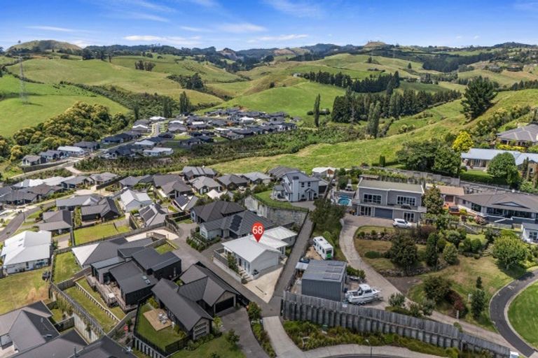 Photo of property in 68 Adler Drive, Ohauiti, Tauranga, 3112