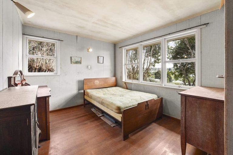 Photo of property in 84 Sutherland Road, Brookfield, Tauranga, 3110