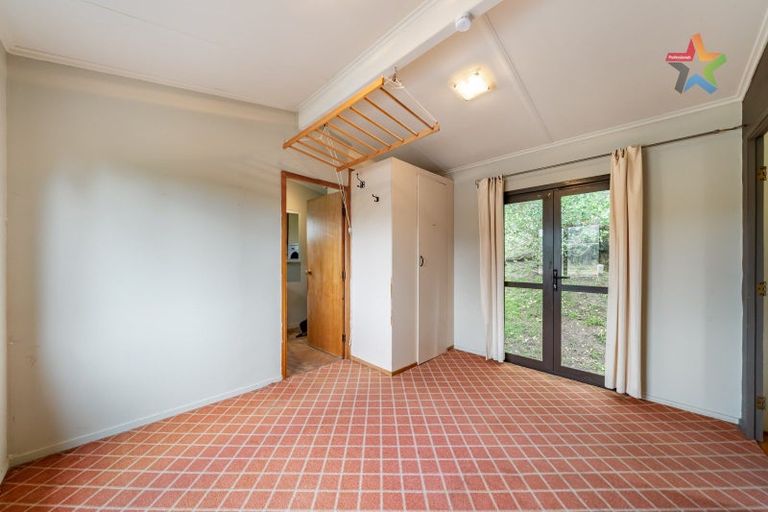 Photo of property in 18 Forest Road, Raumati South, Paraparaumu, 5032