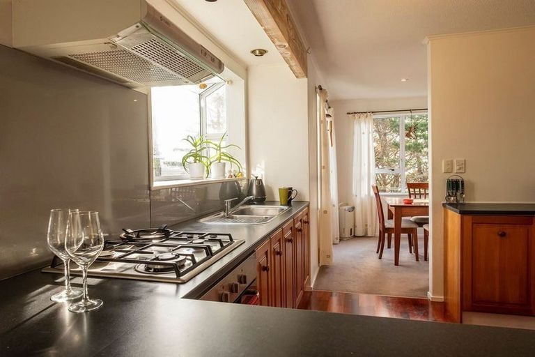 Photo of property in 1 Curacao Place, Grenada Village, Wellington, 6037