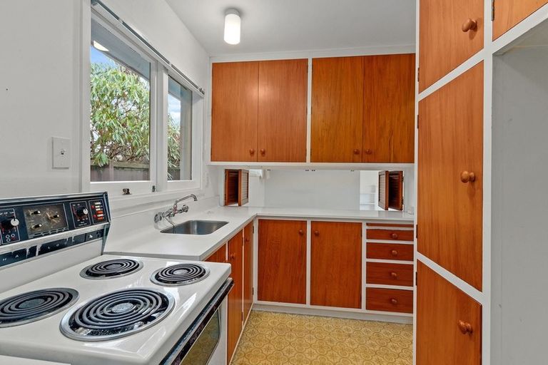 Photo of property in 2/55 Garreg Road, Bryndwr, Christchurch, 8052