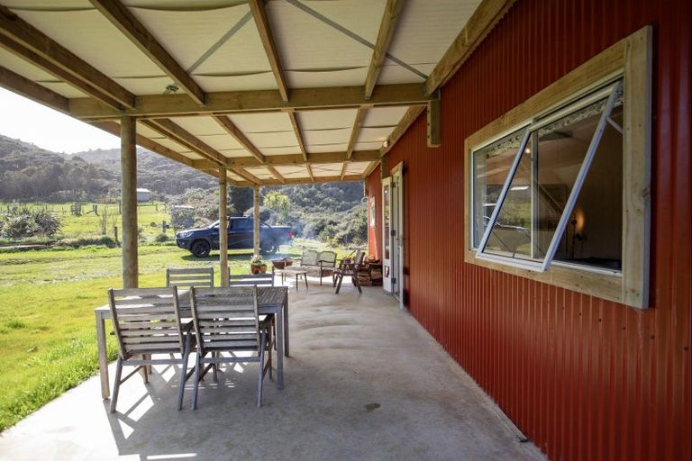 Photo of property in 1809 Whaanga Road, Raglan, 3296