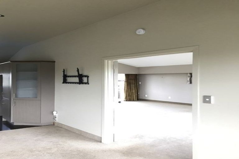 Photo of property in 13 Wilfred Street, St Andrews, Hamilton, 3200