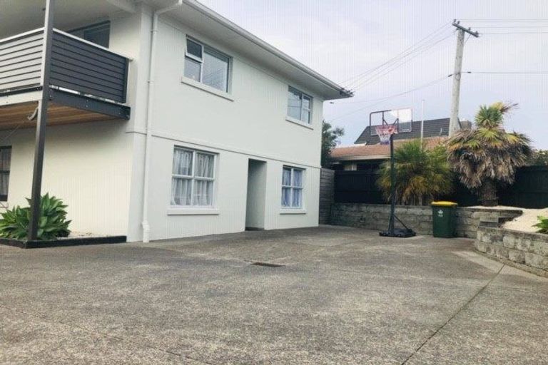 Photo of property in 113 Litten Road, Cockle Bay, Auckland, 2014