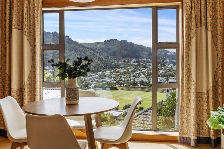 Photo of property in 131a Cockayne Road, Khandallah, Wellington, 6035