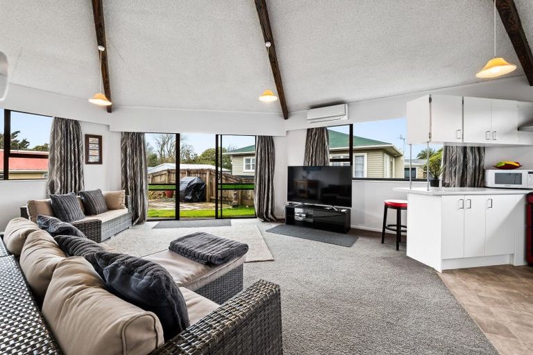 Photo of property in 152b Regan Street, Stratford, 4332