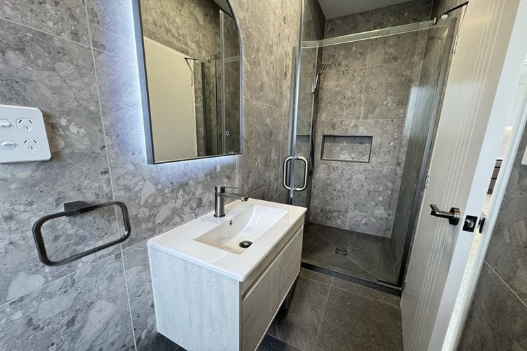 Photo of property in 3a Newstead Avenue, Browns Bay, Auckland, 0632
