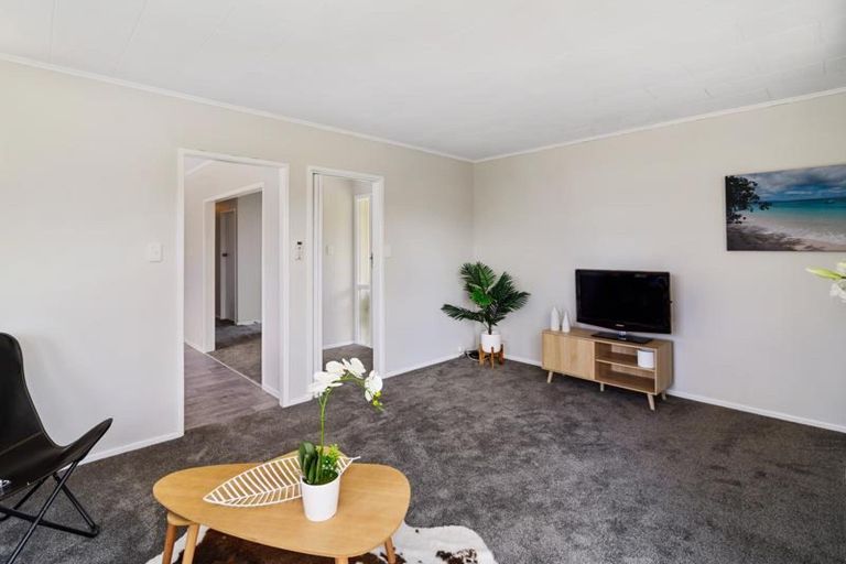 Photo of property in 8 Beryl Place, Pukehangi, Rotorua, 3015