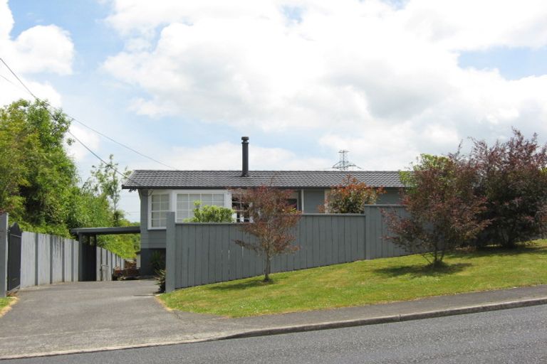 Photo of property in 27 Riverhead Road, Kumeu, 0810