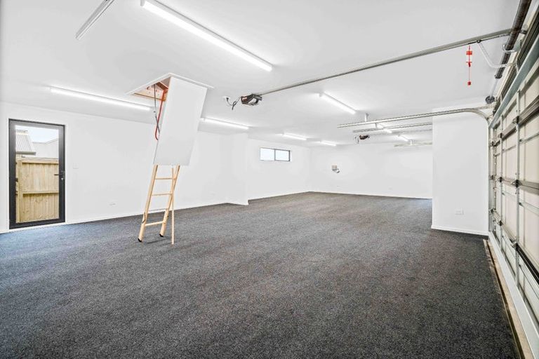 Photo of property in 35 Ridgeland Way, West Melton, 7618