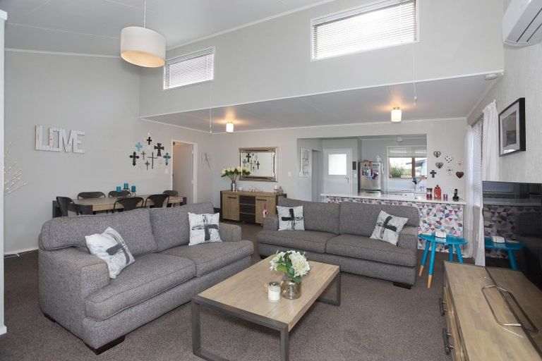 Photo of property in 6 Tate Place, Feilding, 4702