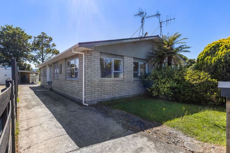 Photo of property in 16b Marere Avenue, Paraparaumu, 5032