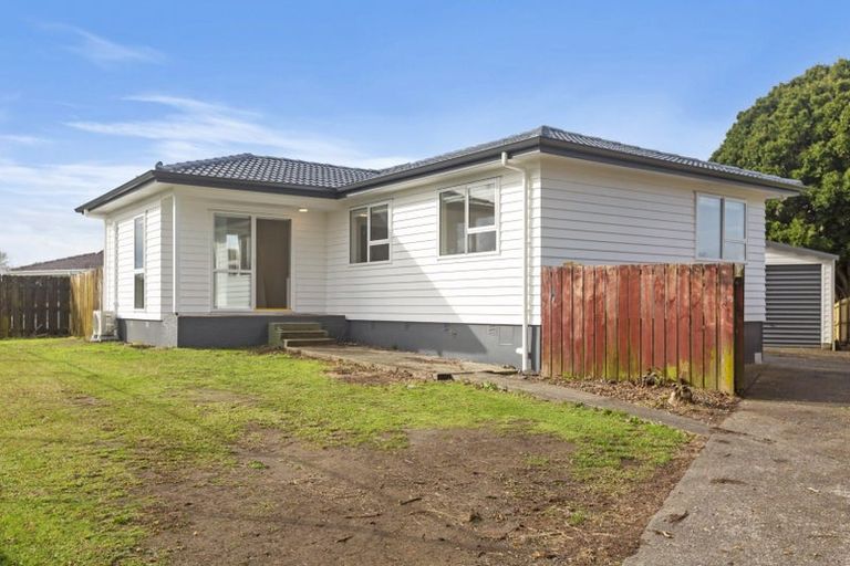 Photo of property in 18 Chichester Drive, Rosehill, Papakura, 2113