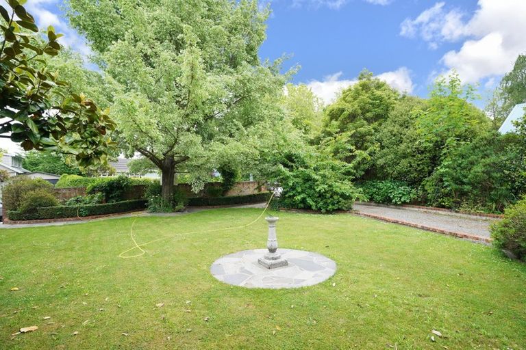 Photo of property in 42 Colombo Street, Cashmere, Christchurch, 8022