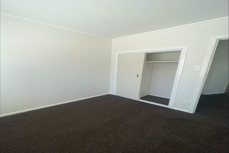 Photo of property in 52 Moore Street, Hillcrest, Auckland, 0627