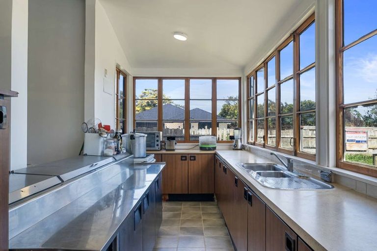 Photo of property in 24a Mckenzie Street, Levin, 5510