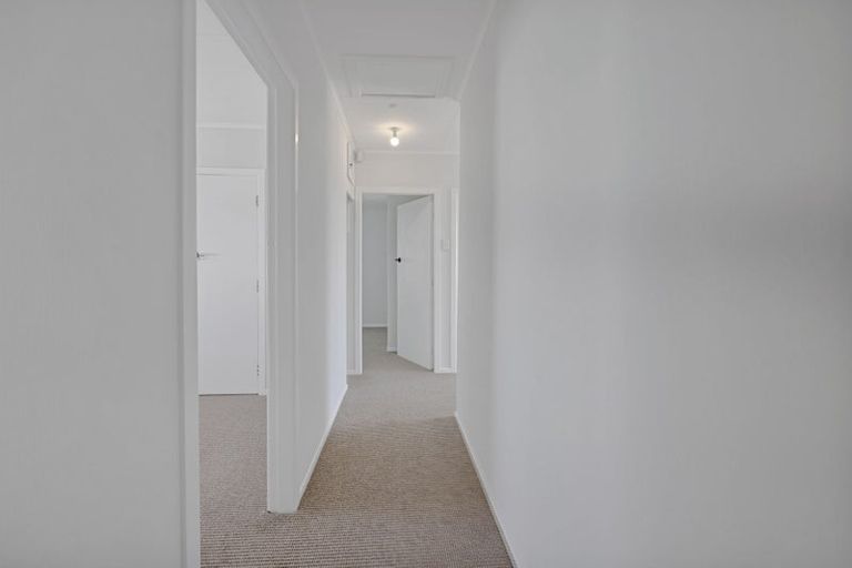 Photo of property in 7 Rosendale Avenue, Spotswood, New Plymouth, 4310