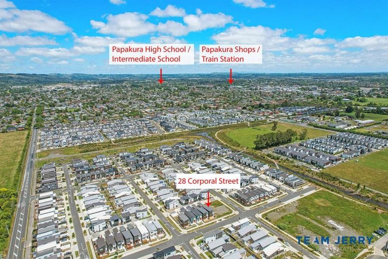 Photo of property in 28 Corporal Street, Papakura, 2110