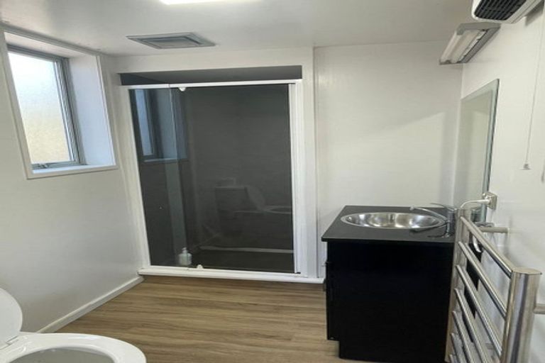 Photo of property in 1/27 Brockworth Place, Riccarton, Christchurch, 8011