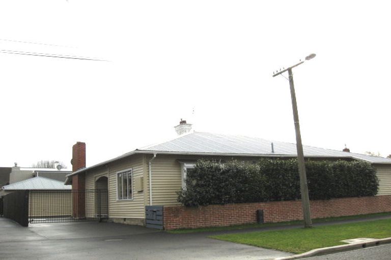 Photo of property in 15 Webb Street, St Albans, Christchurch, 8014