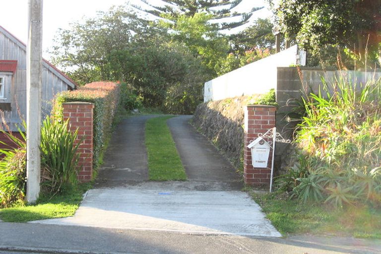 Photo of property in 7 Menin Road, Raumati South, Paraparaumu, 5032